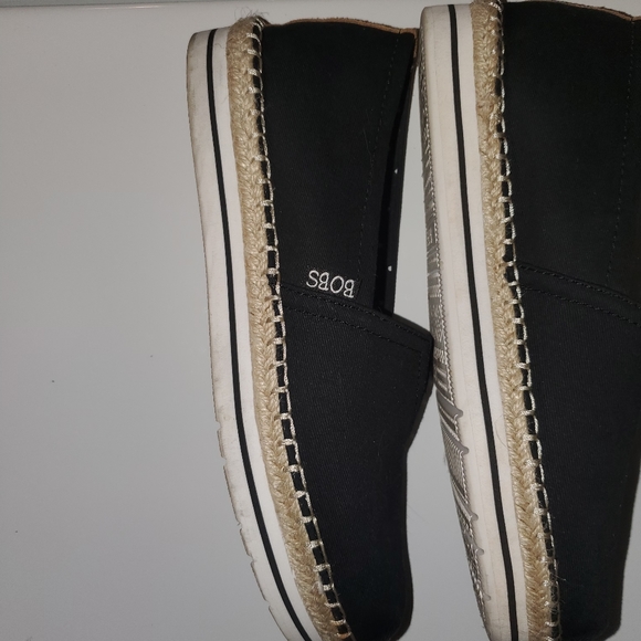 Bobs slip on. SOLD - Picture 6 of 6
